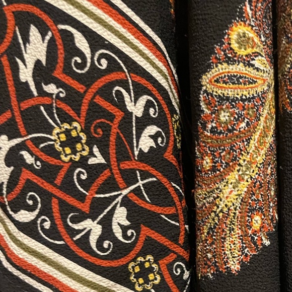 Paisley Cardigan - Picture 2 of 3